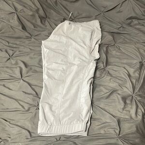 Athleta light weight capri pants!